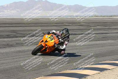 media/Jan-16-2026-CVMA Friday Practice (Fri) [[6f2bf47531]]/5-Racer 4-Trackday1/Session 2 (Bowl)/